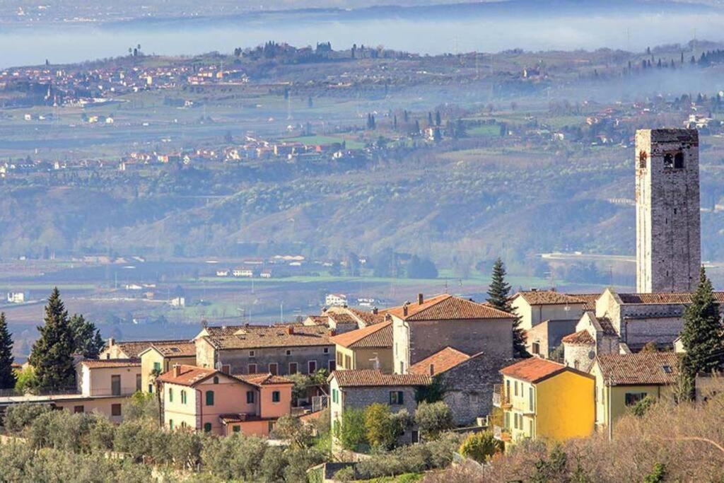 Giardino Del Borgo Appartamento Valpolicella ซานตัมบรอโจ ดิ วัลโปลีเชลลา ภายนอก รูปภาพ